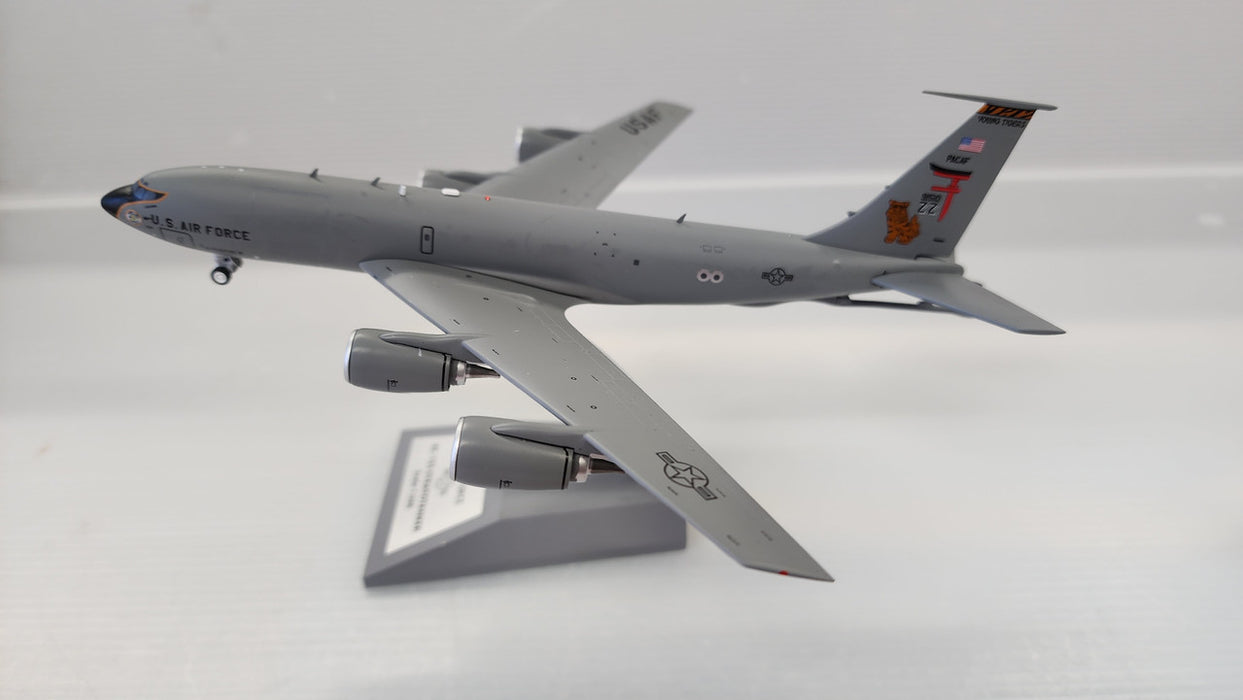 IF135USA510R | InFlight200 1:200 | Boeing KC-135T USAF 59-1510, 909ARS, 18 Wing, 'KADENA' (with stand)