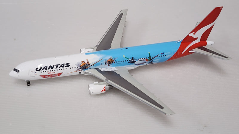 G2QFA438 | Gemini200 1:200 | Boeing 767-300 Qantas Airways VH-OGG, 'Disney Planes' **PRE-OWNED**
