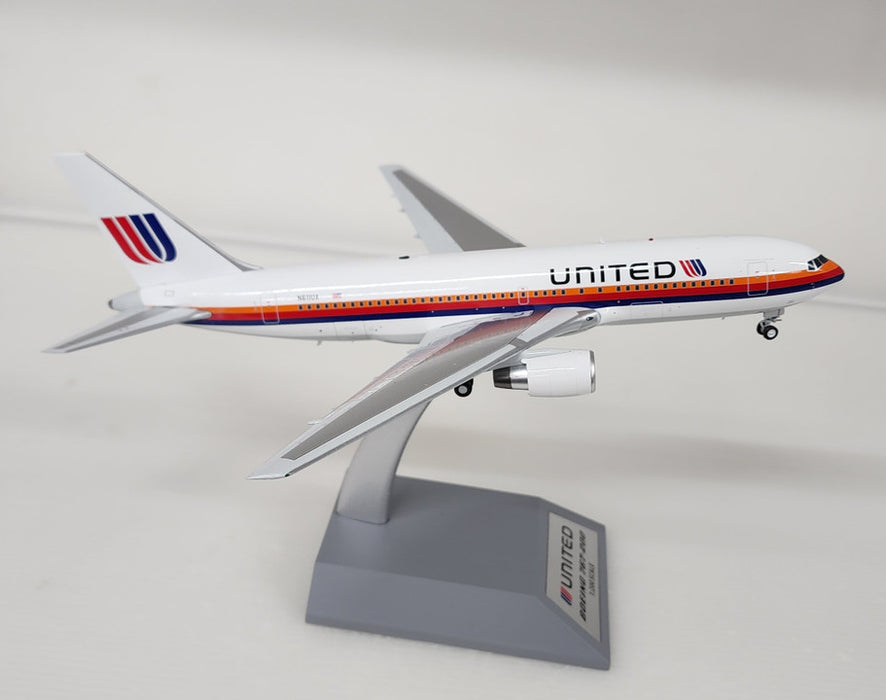 IF762UA0123 | InFlight200 1:200 | Boeing 767-200 UNITED SAUL BASS N611UA