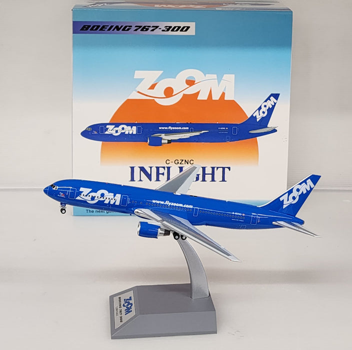 IF763Z41023 | InFlight200 1:200 | Boeing 767-306ER Zoom C-GZNC with stand