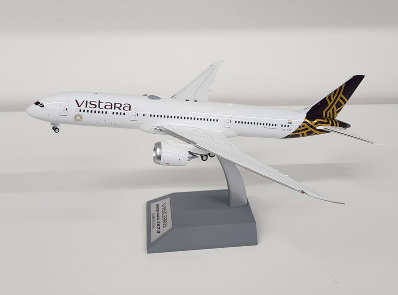 IF789UK1123 | InFlight200 1:200 | Boeing 787-9 Vistara VT-TSQ (with stand)