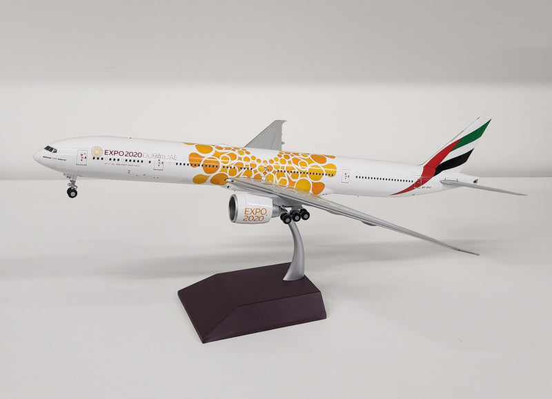 G2UAE800 | Gemini200 1:200 | Boeing 777-300ER Emirates A6-EPO,'Orange Expo 2020