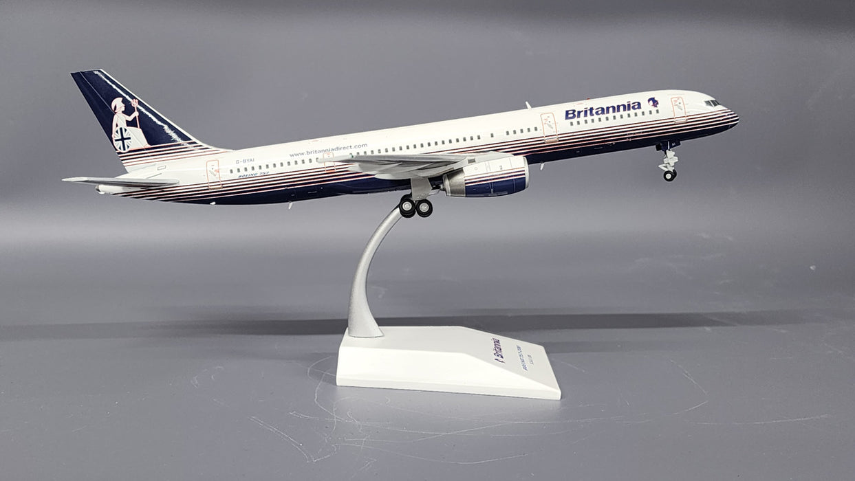 XX2644 | JC Wings 1:200 | Boeing 757-200 Britannia Airways G-BYAI **PRE OWNED**
