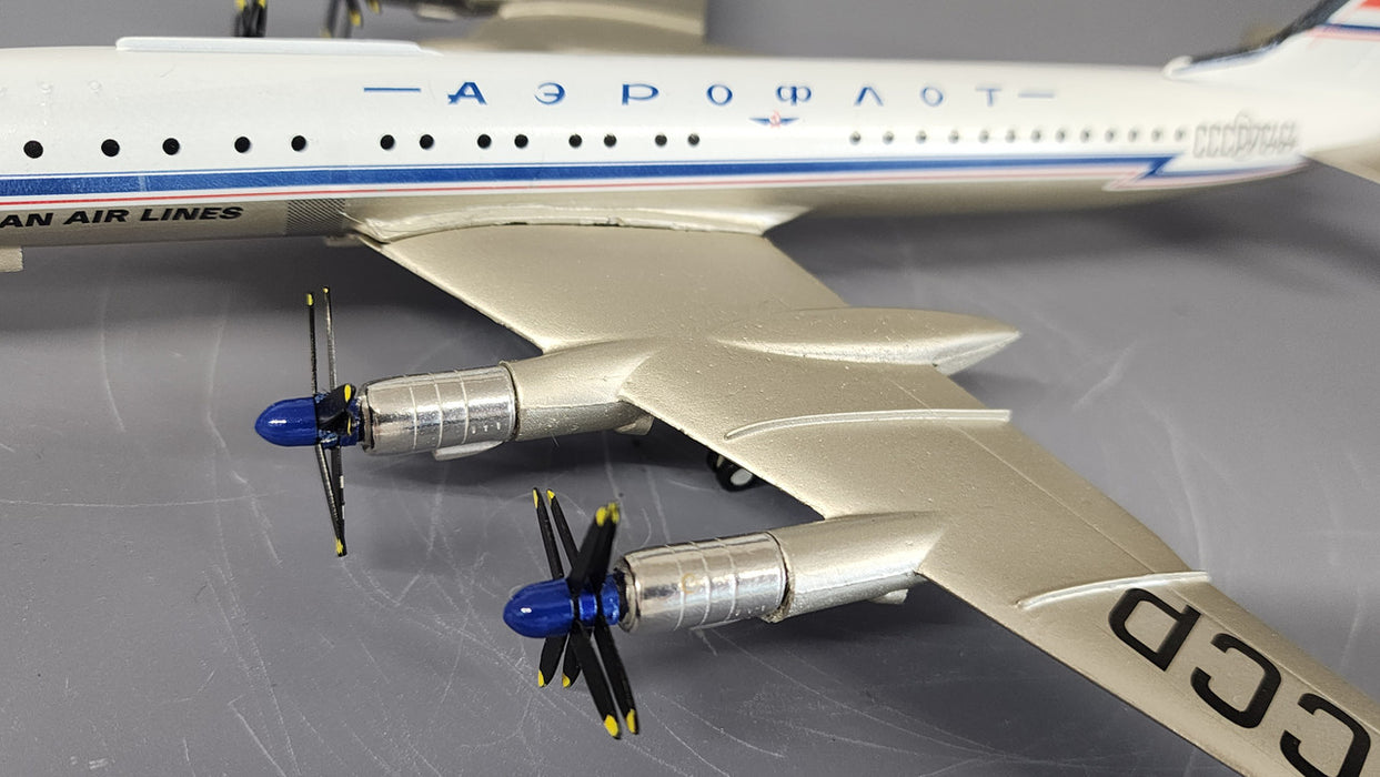 CA7C-B | Western Models UK 1:200 | Tupolev Tu-114 Aeroflot CCCP-76464 (later scheme)