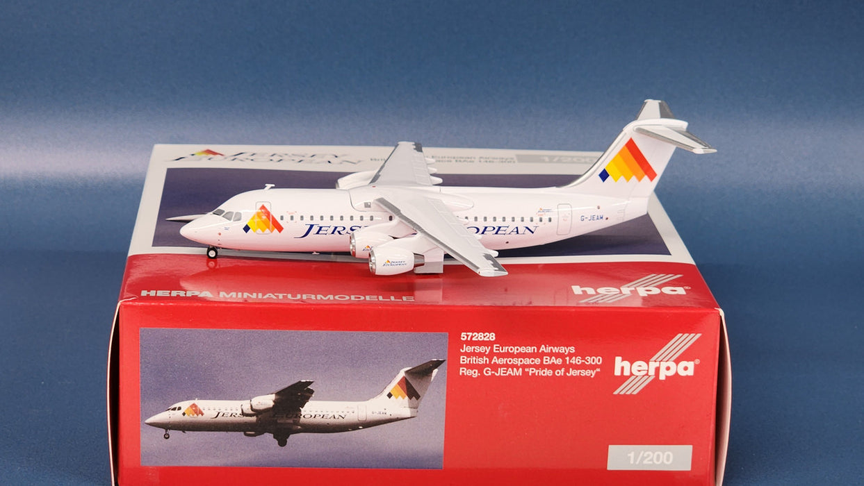 572828 | Herpa Wings 1:200 1:200 | BAe 146-200 Jersey European G-JEAM (die-cast)