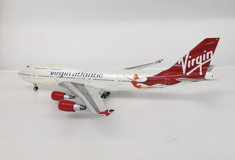 BBOXVRG888 | Blue Box 1:200 | Boeing 747-400 Virgin Atlantic Birthday Girl 'Lady Penelope' G-VFAB