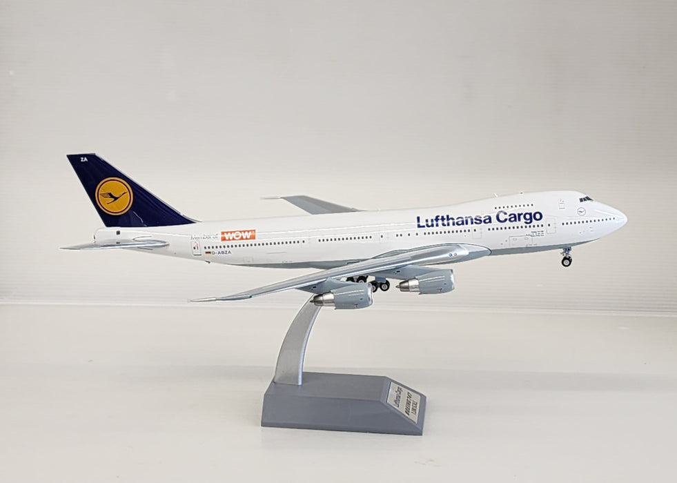 JF-747-2-022 | JFox Models 1:200 | Boeing 747-230B SF Lufthansa D-ABZA (with stand)