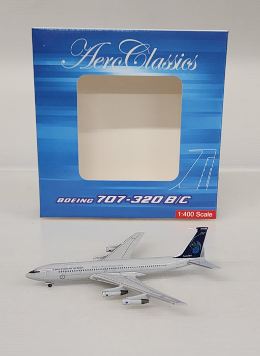 AC411307 | Aero Classics 1:400 | Boeing 707-320C R.A.A.F A20-624