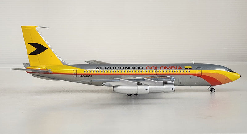 AC211070 | Aero Classics 200 1:200 | Boeing 720B Aerocondor HK-1974