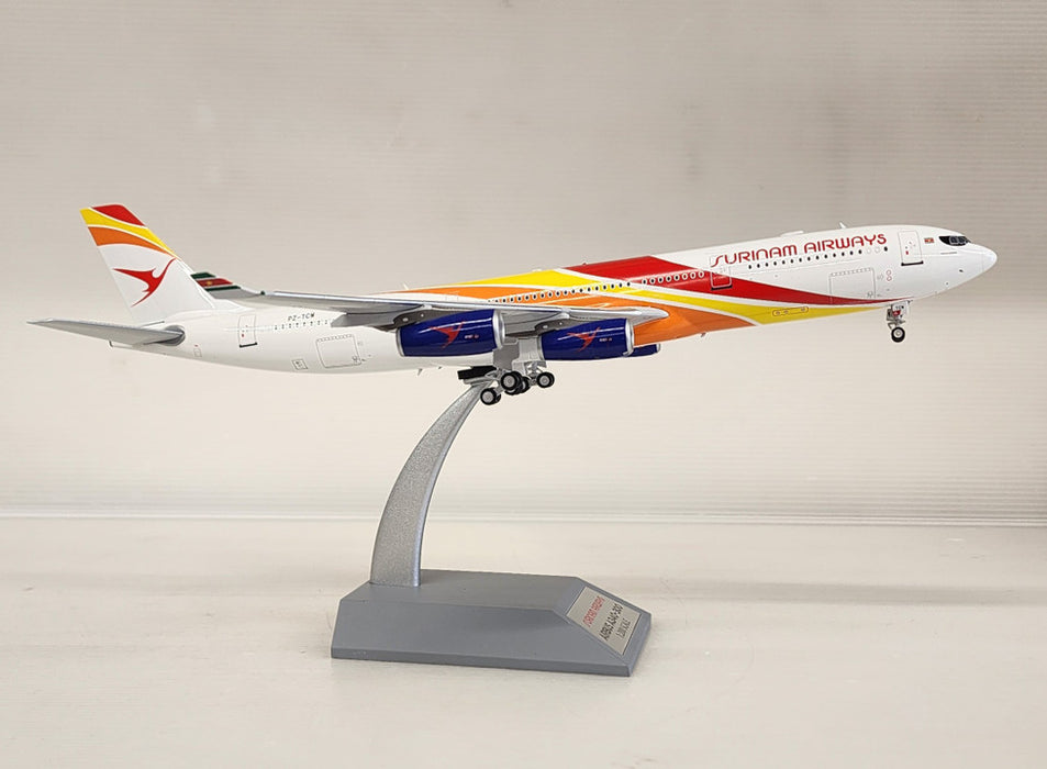 IF343PY1123 | InFlight200 1:200 | Airbus A340-313 Surinam PZ-TCW (with stand)