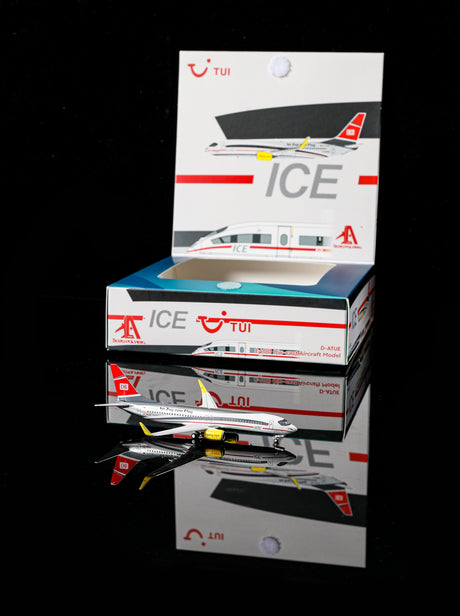HA7380011 | Aero Polaris 1:400 | Boeing 737-800 TUIfly D-ATUE, 'DB ICE Train'