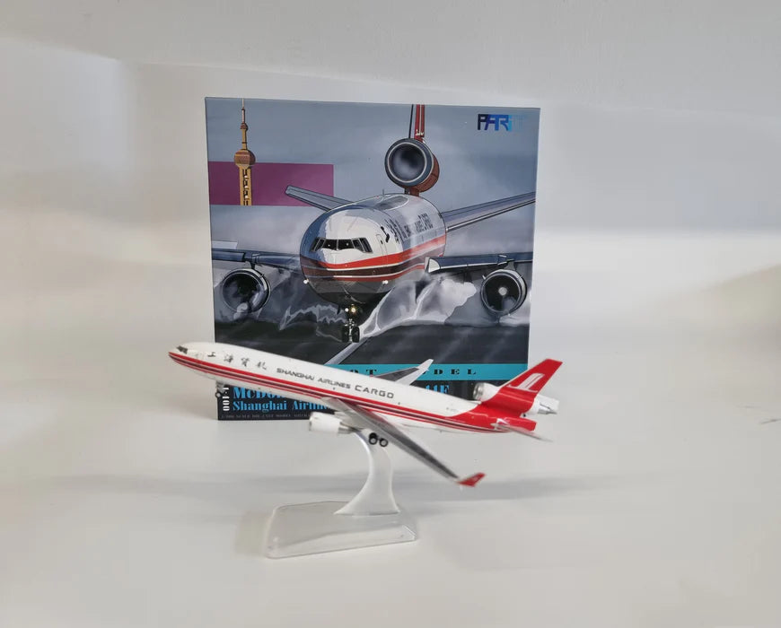 PT-400-008 | Patriot Models 1:400 | MD11F Shanghai Airlines Cargo B-2177