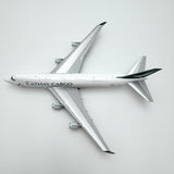 YY74423 | YY Wings 1:400 | Boeing 747-400F Cathay Pacific Reg. B-LID