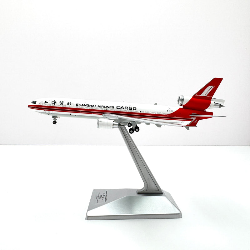 YY1108C | YY Wings 1:400 | MD-11 Shanghai Airlines Reg. B-2177 Interactive | is due October 2025