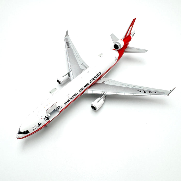 YY1108F | YY Wings 1:400 | MD-11 Shanghai Airlines Reg. B-2177 Flap-down | is due October 2025