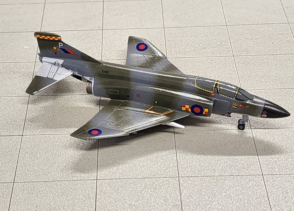 SF1003 | Skyfame Models 1:200 | McDonnell Douglas F-4 Phantom FGR.2 XV415, 92 Sqn RAF