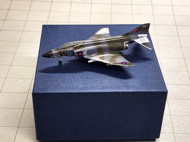 SF1003 | Skyfame Models 1:200 | McDonnell Douglas F-4 Phantom FGR.2 XV415, 92 Sqn RAF