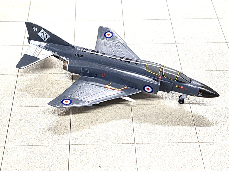 SF203 | SkyFame Models 1:200 | F-4 Phantom FG.1 RAF XT866:W, Post Operational Conversion Unit, Leuchars 1978