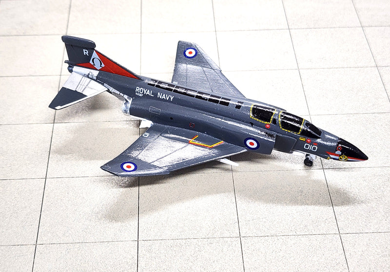 SF202 | SkyFame Models 1:200 | McDonnell Douglas  F-4 Phantom FG.1, XV587 R10, 892 Sqn., HMS Ark Royal | is due - see description