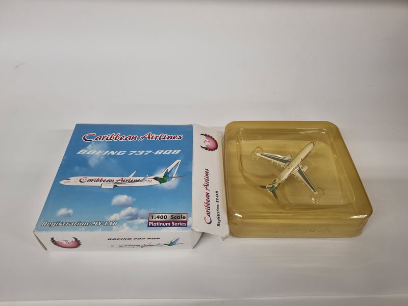 PH-9Y-TAB | Phoenix 1:400 | Boeing 737-8Q8 Caribberan Airlines 9Y-TAB **PRE-OWNED**