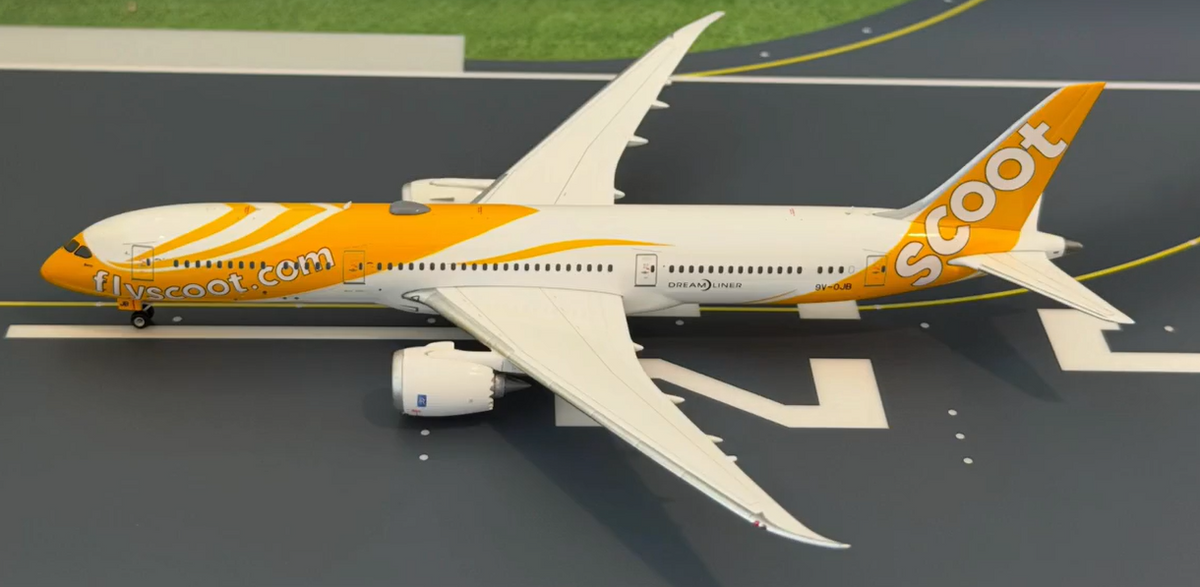 PH12104 | Phoenix 1:400 | Boeing 787‑9 Scoot 9V-0JB | is due June 2026