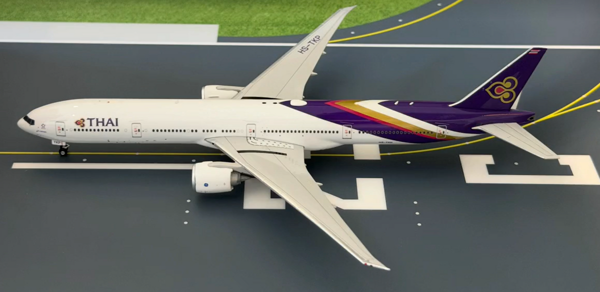 PH12102 | Phoenix 1:400 | Boeing 777‑300ER  Thai Airways International HS-TKP | is due June 2026