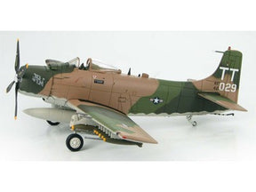HA2902 | Hobby Master Military 1:72 | Douglas A-1J Skyraider 602nd Special Operations Sqn., 56th Special Operations Wing, Thailand 1969