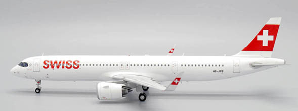 EW221N009 | JC Wings 1:200 | Airbus A321neo Swiss HB-JPB (with stand)