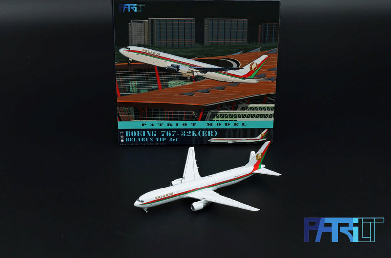 PT-400-027 | Patriot Models 1:400 | Boeing 767-32(K)ER Belarus VIP Jet EW-001PB