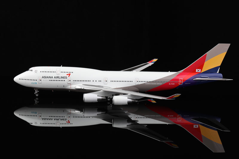 L2003FD | SQ Wings 1:200 | Asiana Airlines B747-400 HL7428 last flight Flaps Down