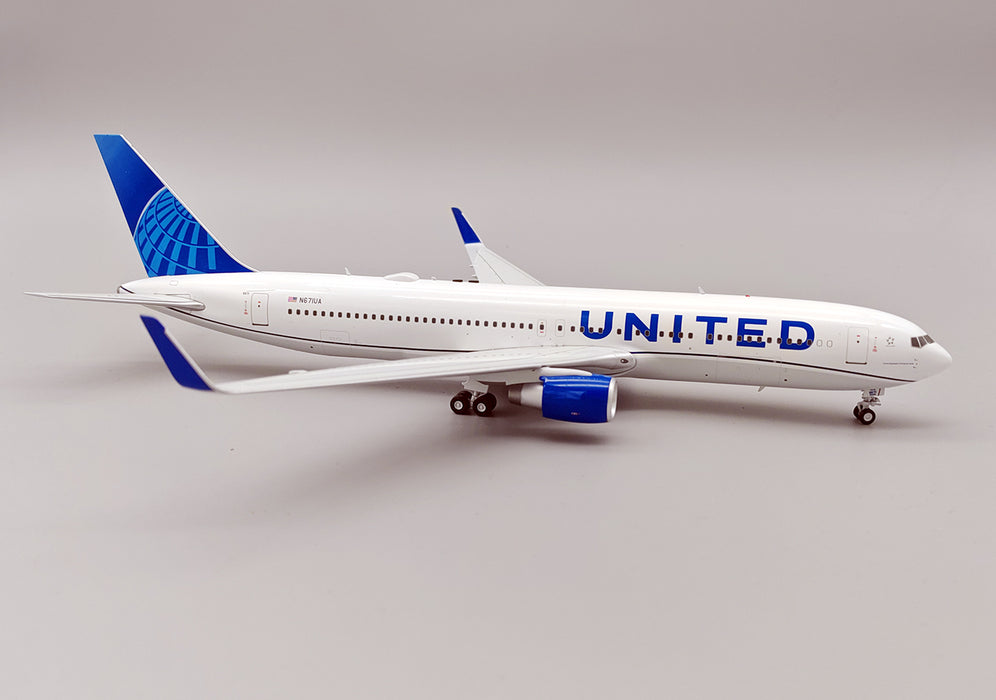 IF763UA0425 | InFlight200 1:200 | Boeing 767-300 UNITED N671UA | was due February 2025