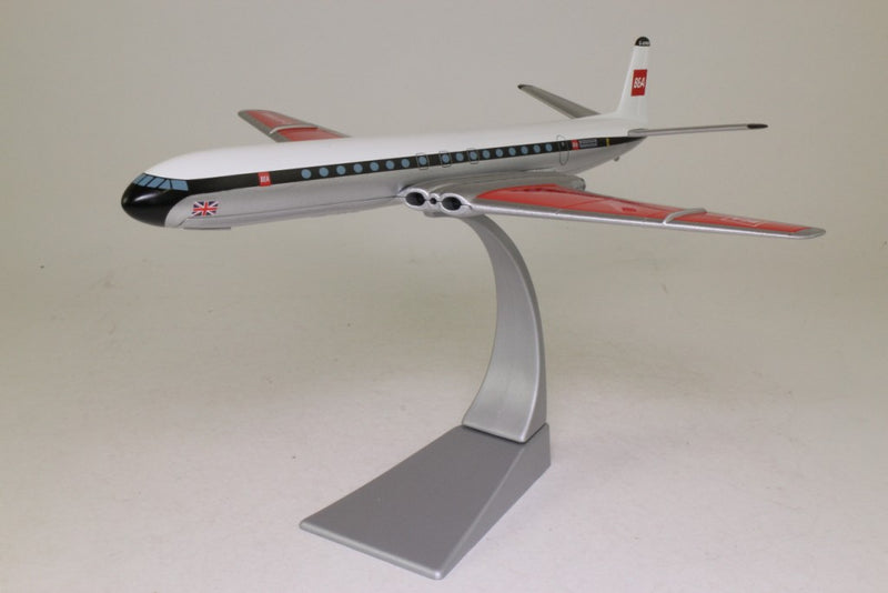 48501 | Corgi Airliner 1:144 | DeHavilland Comet 4B, BEA (British European Airways) G-APMA **PRE OWNED**