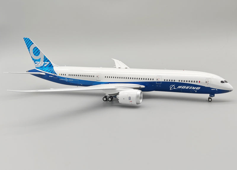 IF789BOEING789FT | InFlight200 1:200 | Boeing 787-9 Boeing Dreamliner N789FT with stand