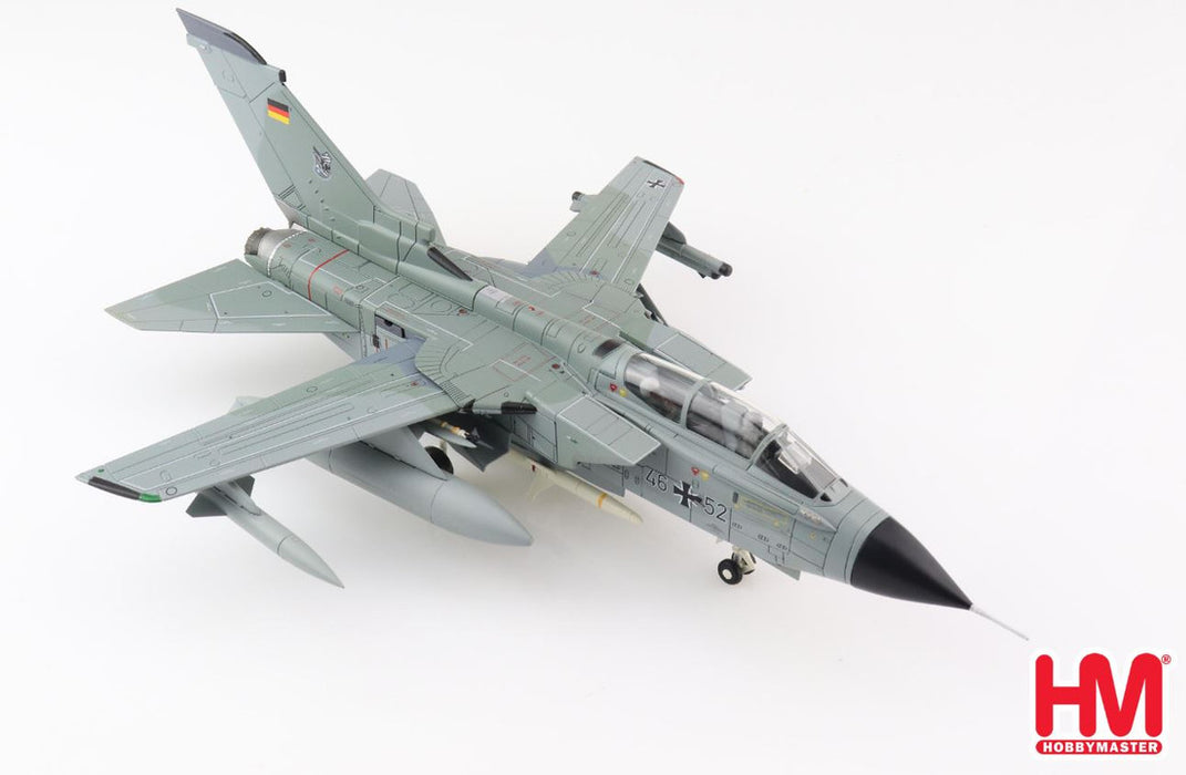 HA6711 | Hobby Master Military 1:72 | Tornado ECR 'Operation Allied Force' 46+52, JBG 32, Piacenza-San Damiano, Italy, 1999