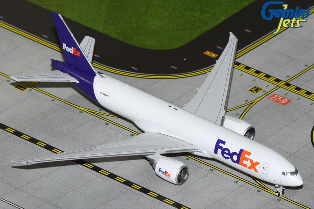 GJFDX2304 | Gemini Jets 1:400 1:400 | Boeing 777-200LRF FedEx N895FD (revised livery)