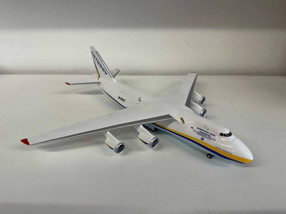 AN124ANTAIR | AN200 1:200 | Antonov AN-124, Antonov Airlines UR-82072