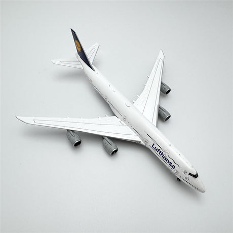 YY74807F | YY Wings 1:400 | Boeing 747-8 Lufthansa Reg. D-ABYP Flap-down | is due October 2025