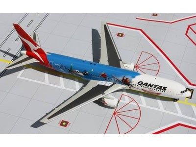 G2QFA438 | Gemini200 1:200 | Boeing 767-300 Qantas Airways VH-OGG, 'Disney Planes' **PRE-OWNED**