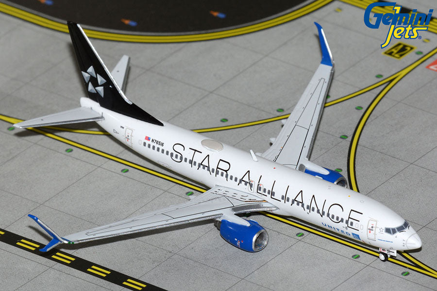 GJUAL2312 | Gemini Jets 1:400 | Boeing 737-800W United Airlines N76516 Star Alliance livery