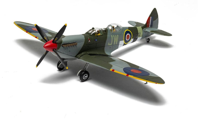AA29204 | Corgi 1:72 | Supermarine Spitfire T9, PV202/’JW’ (G-CCCA), Presented as Spitfire MK.IX ML365/JW,135 Wing, 2nd Tactical Air Force, Aircraft operated by Aerial Collective, Duxford Airfield