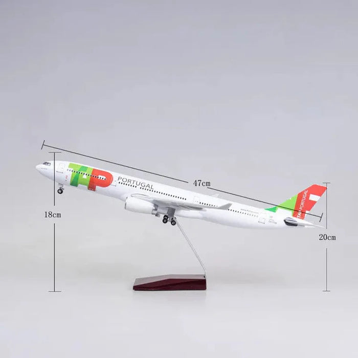 DMTPA330 | Desktop Models 1:135 | Airbus A330, TAP LED light up