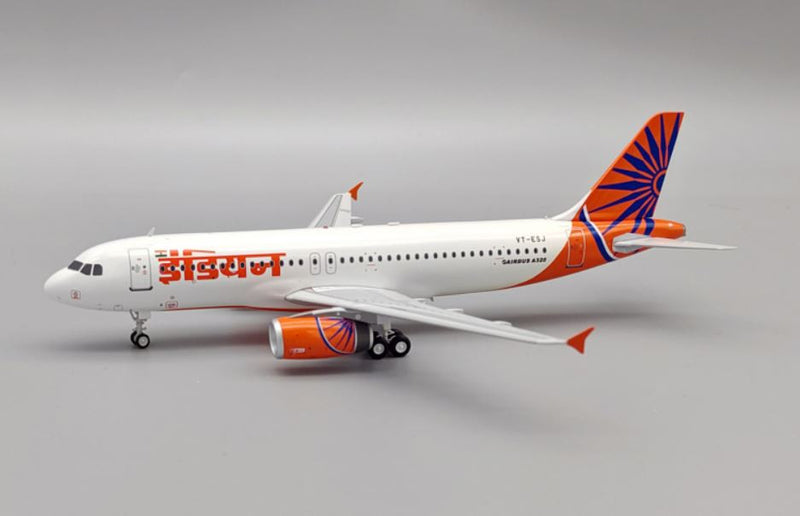 IF320IC1023 | InFlight200 1:200 | Airbus A320-231 Indian Airlines VT-ESF with stand