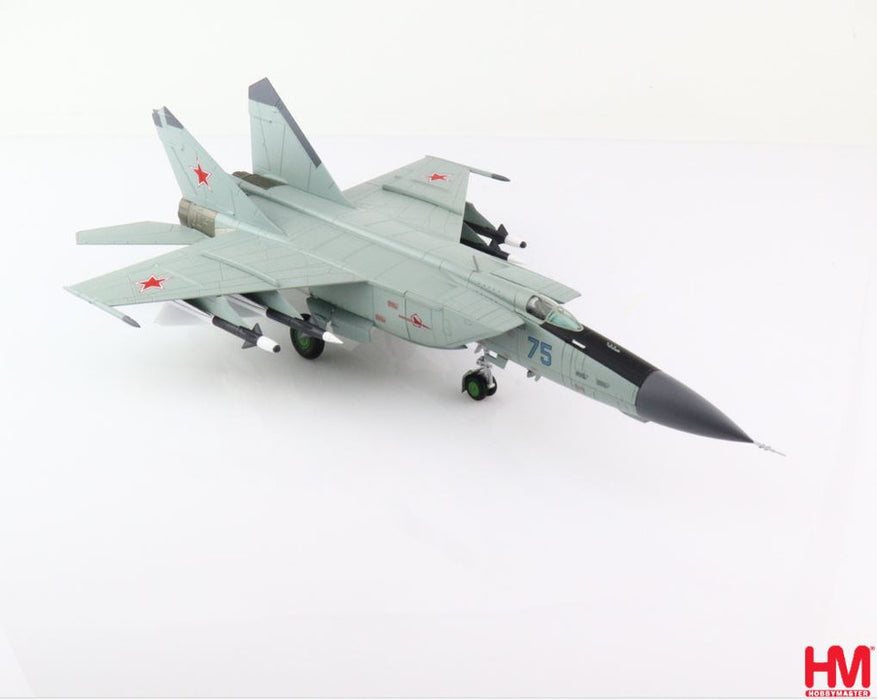 HA5607 | Hobby Master Military 1:72 | MiG-25PD Foxbat Blue 25 Soviet Air Force 1979