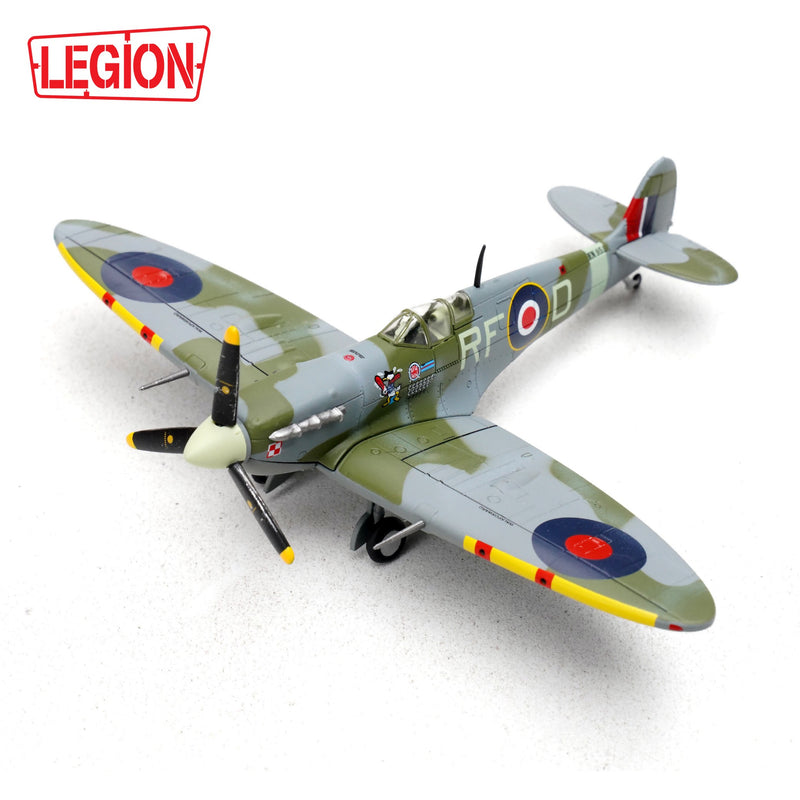 PAN14618LC | Panzerkampf 1:72 | Supermarine Spitfire Mk.VB EN951 RF.D NO.303 Sqn RAF, Sept 1942 S/LDR Jan Zumbach (LEGION SERIES) | is due October 2025