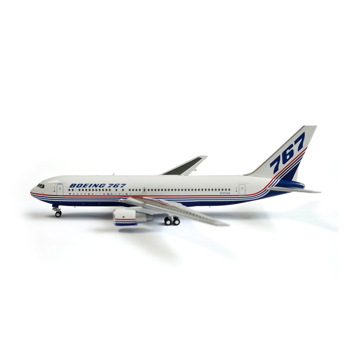 400016 | V1:400 Models | Boeing 767-200 House Colours N767BA