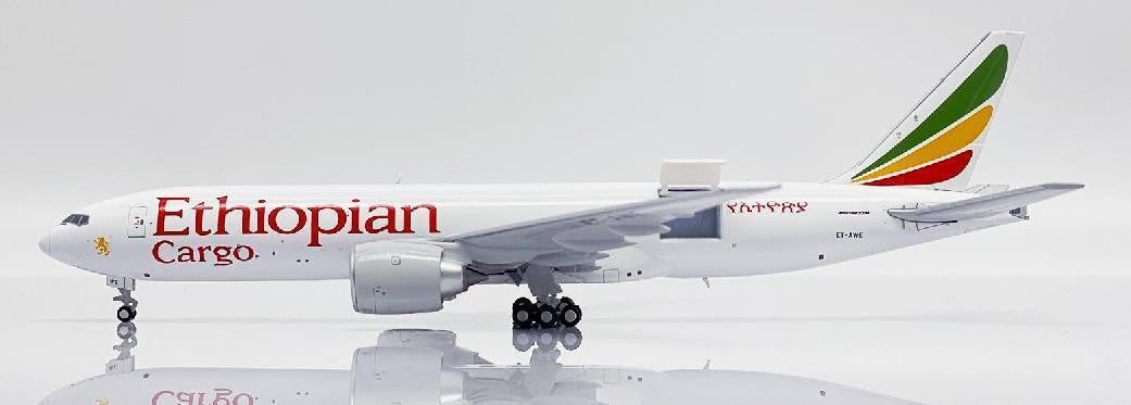 XX40085C | JC Wings 1:400 | Boeing 777F Ethiopian Cargo ET-AWE, 'Interactive Series'