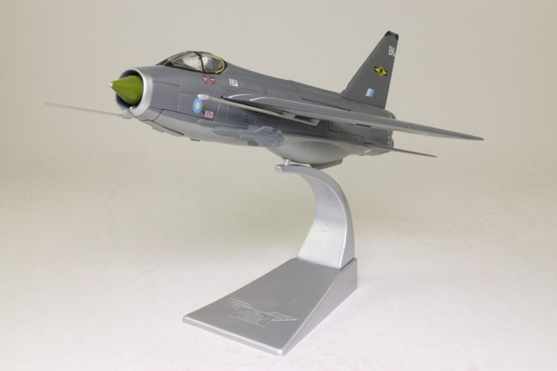 AA32304 | Corgi 1:72 | English Electric Lightning F.3 - XP749 No. 11 Squadron, RAF Binbrook, 1984