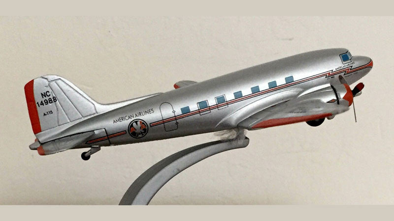 AA47102 | Corgi Airliner 1:144 | Douglas DC-3 American Airlines NC14988