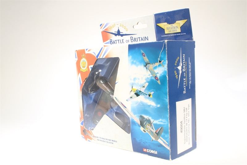 49004 | Corgi 1:72 | Supermarine Spitfire Mk1 R6835/XT-W of Flg Off Brian Carbury, No. 603 Sqn.