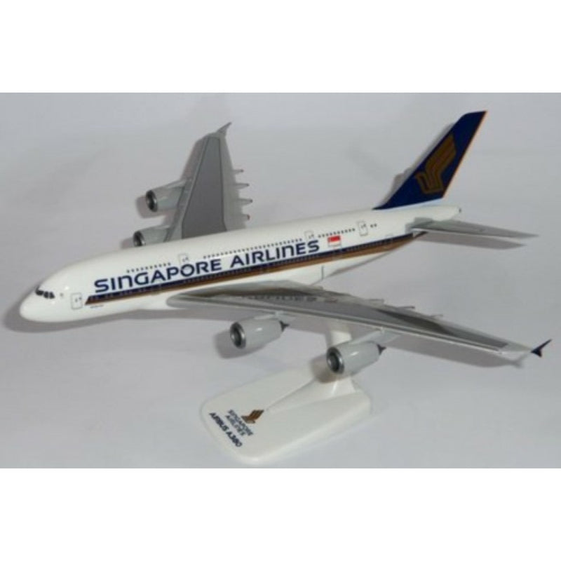 PP-223588 | PPC Models 1:250 | Airbus A380 Singapore Airlines 9V-SKU (plastic, push-fit)